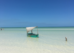 mar azul en Holbox Quintana Roo