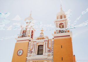 Facha de iglesia de los remedios en Cholula Puebla